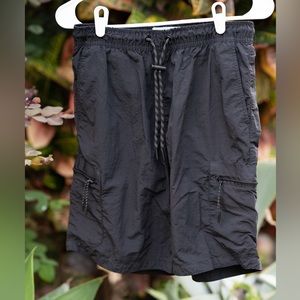 Primark athletic shorts with pockets - worn once